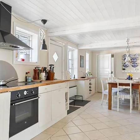 4740-aakirkeby-limensgaden-13 * Åkirkeby